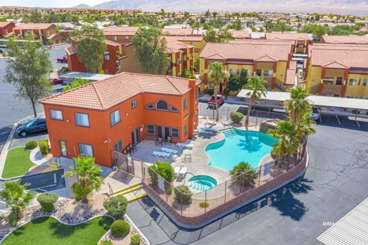 Hawk Ridge Two Bedroom Condo By Cool Properties Mesquite Exterior photo